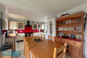 Kitchen/Diner- click for photo gallery